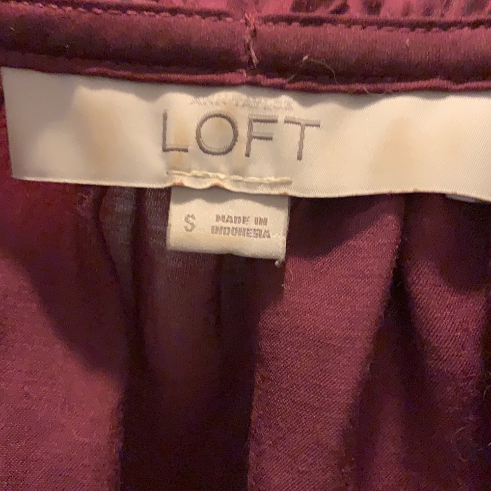 LOFT Shell with Ruffled Neckline, M - Picture 7 of 9